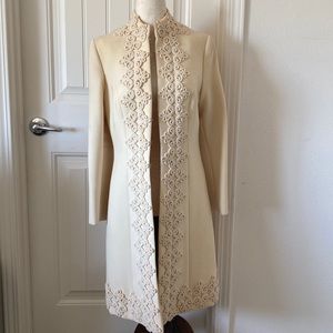 Vintage 1960s Italian Wool Crepe Cream Coat S